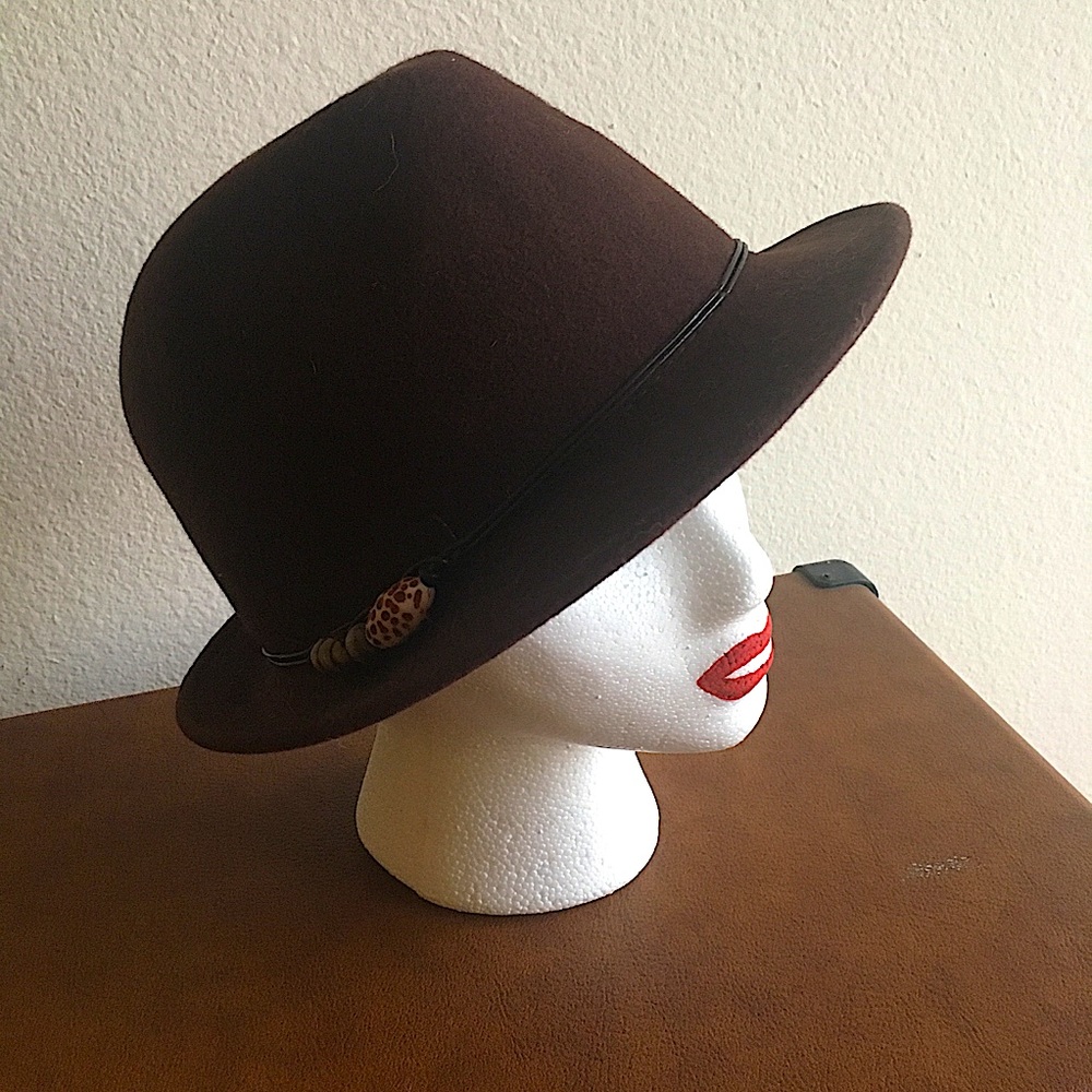 Stylish Brown Fedora with Bead Detail